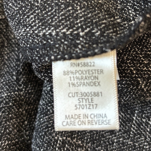 Max Studio Pleated Tweed Mini Skirt - Back/Charcoal Size XL - Picture 11 of 12